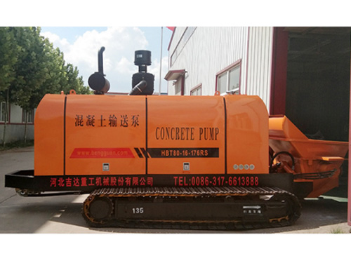 Crawler diesel concrete pump